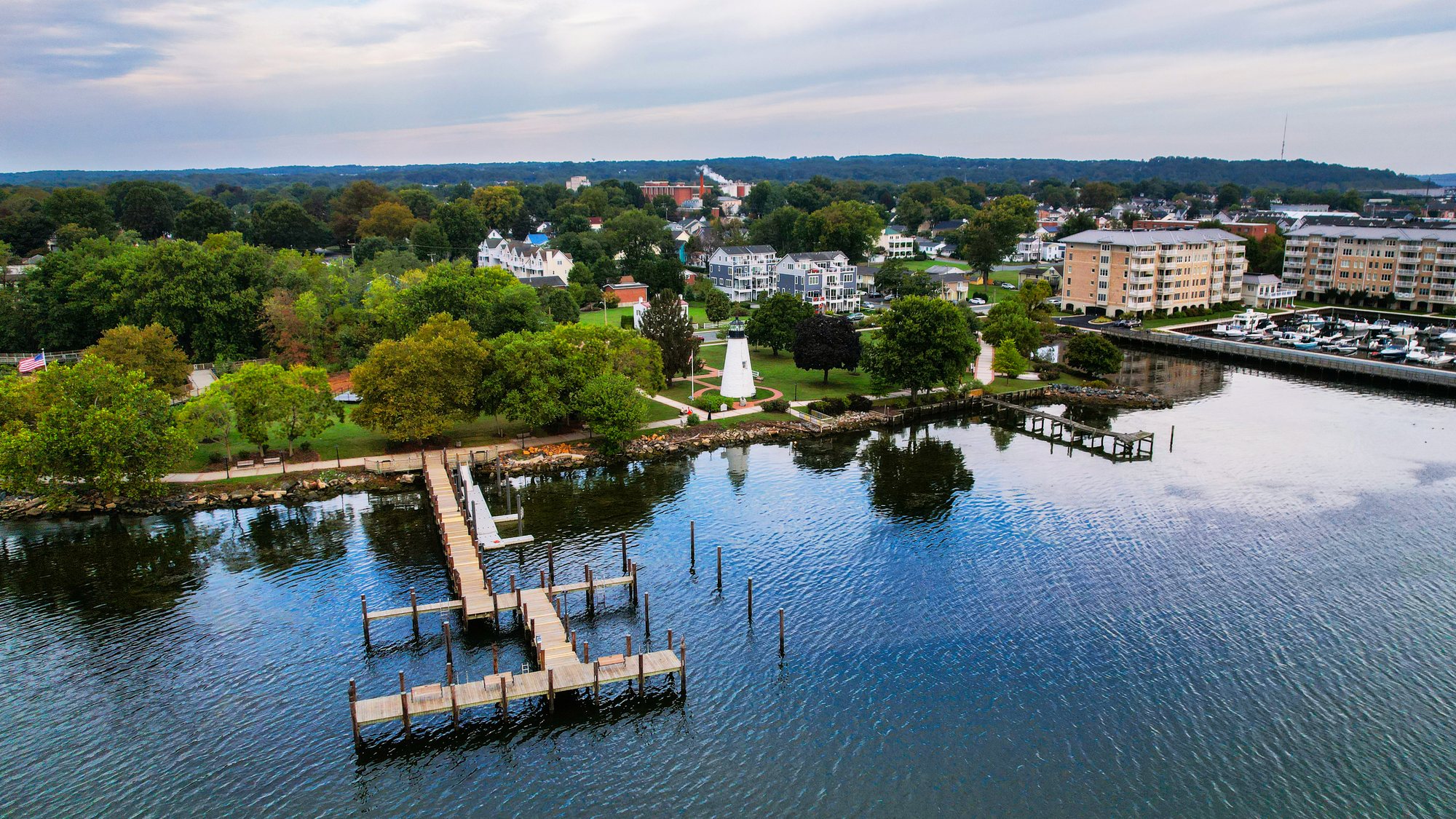 Havre de Grace from the air, with the waterfront promenade and the Concord Point Lighthouse